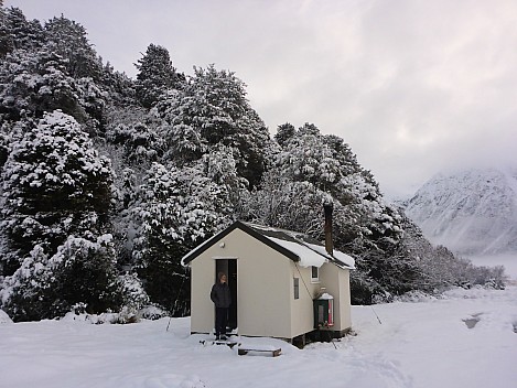 Brian and early morning snow view Mistake Flats Hut
Photographer;&nbsp;Simon
2020-09-02&nbsp;06.59.09;&nbsp;Metadata time: '2020 Sept 02 06:59'
Original size:&nbsp;4,608 x 3,456; 6,133 kB
Filename: 2020-09-02 06.59.09 P1030446 Simon - Brian and early morning snow view Mistake Flats Hut P4.jpeg