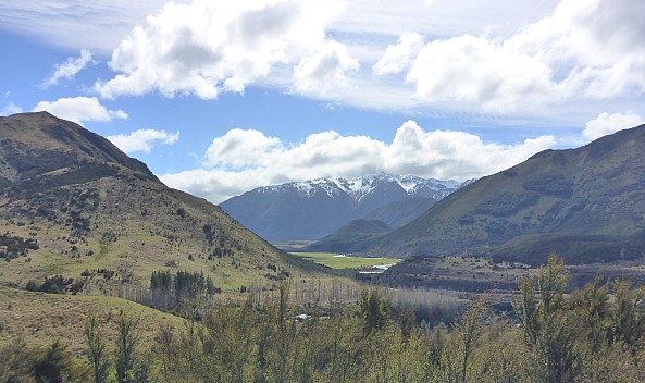 Hurunui Hut to Lake Taylor
