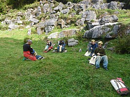 Peter, Chirpy, Adrian, Matt and Kevin
Photographer;&nbsp;Simon
2022-04-16&nbsp;11.48.44
Original size:&nbsp;4,608 x 3,456; 5,110 kB
Filename: 2022-04-16 11.48.44 P1030753 Simon - Peter, Chirpy, Adrian, Matt and Kevin.jpeg