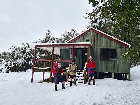 2022-07-31 08.54.05 S20 Simon - Brian Alan and Bruce leaving Hurunui Hut.jpeg: 4032x3024, 3264k (2022 Dec 11 14:47)