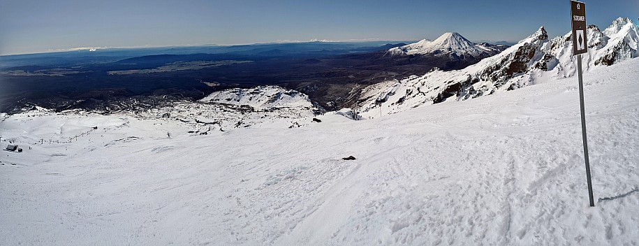 Looking down the Screamer
Photographer;&nbsp;Adrian
2023-09-01&nbsp;13.56.05;&nbsp;Metadata time: '2023 Sept 01 13:56'
Original size:&nbsp;5,409 x 2,081; 2,065 kB
Filename: 2023-09-01 13.56.05-PANO S20+ Adrian - Looking down the Screamer.jpeg