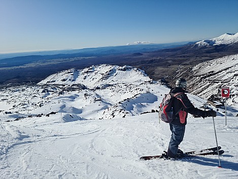Simon and view from Delta Ridge
Photographer;&nbsp;Adrian
2023-09-01&nbsp;15.46.02;&nbsp;Metadata time: '2023 Sept 01 15:46'
Original size:&nbsp;9,248 x 6,936; 17,327 kB
Filename: 2023-09-01 15.46.02 S20+ Adrian - Simon and view from Delta Ridge.jpeg