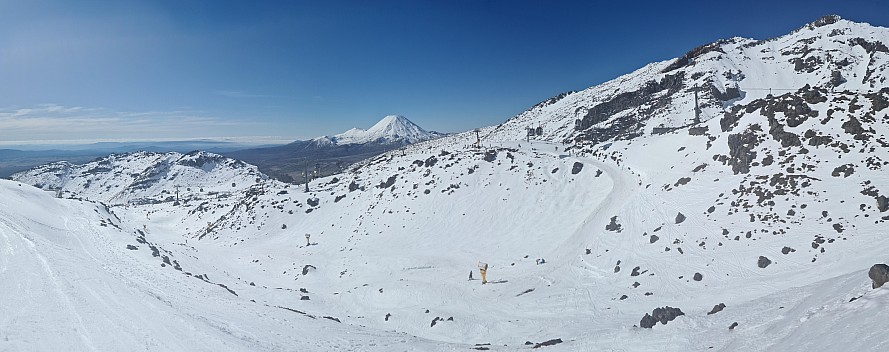 Tennents from the Lodge
Photographer;&nbsp;Adrian
2023-09-02&nbsp;13.53.17;&nbsp;Metadata time: '2023 Sept 02 13:53'
Original size:&nbsp;18,565 x 7,348; 10,950 kB;&nbsp;stitch
Filename: 2023-09-02 13.53.17 S20+ Adrian - Tennents from the Lodge_stitch.jpg