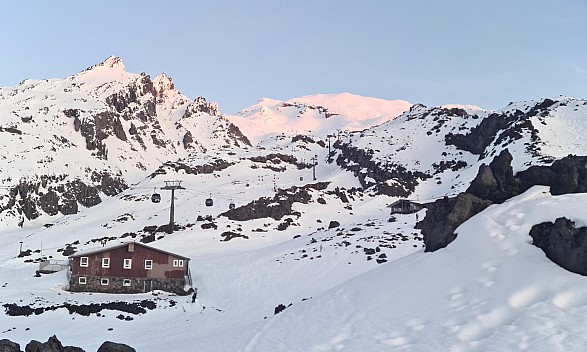 Looking across Hut flat and up the mountain
Photographer;&nbsp;Adrian
2023-09-02&nbsp;17.56.48;&nbsp;Metadata time: '2023 Sept 02 17:56'
Original size:&nbsp;9,463 x 5,675; 3,368 kB;&nbsp;stitch
Filename: 2023-09-02 17.56.48 S20+ Adrian - Looking across Hut flat and up the mountain_stitch.jpg