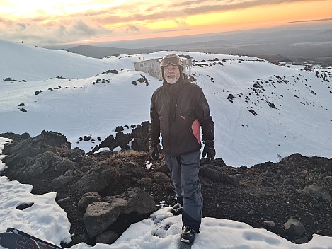 Simon on ridge with  Tararua Lodge behind
Photographer;&nbsp;Adrian
2023-09-02&nbsp;17.57.15;&nbsp;Metadata time: '2023 Sept 02 17:57'
Original size:&nbsp;9,248 x 6,936; 11,669 kB
Filename: 2023-09-02 17.57.15 S20+ Adrian - Simon on ridge with  Tararua Lodge behind.jpeg