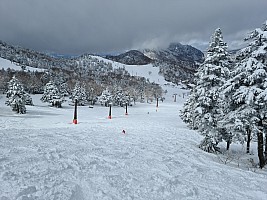 One line day summary
Kumanoyu course  3 A
Photographer;&nbsp;Simon
2024-03-10&nbsp;12.37.43;&nbsp;Metadata time: '2024 Mar 10 12:37'
Original size:&nbsp;9,248 x 6,936; 17,304 kB
Filename: 2024-03-10 12.37.43 S20+ Simon - Kumanoyu course 3A.jpeg