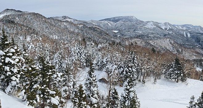 View from Higashitateyama Gondola top station
Photo: Adrian
2024-03-11 14.36.20; '2024 Mar 11 18:36'
Original size: 13,747 x 7,342; 18,525 kB; stitch