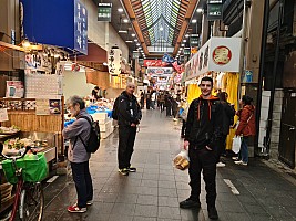 Kuromon market, Ōsaka Castle, Sumo Wrestling and Edion Arean\, Dōtonburi
Jim and Adrian in Kurormon Market
Photo: Simon
2024-03-15 09.13.23; '2024 Mar 15 09:13'
Original size: 9,248 x 6,936; 12,969 kB
2024-03-15 09.13.23 S20+ Simon - Jim and Adrian in Kurormon Market.jpeg