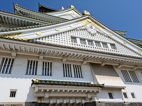 Ōsaka Castle rooves
Photo: Simon
2024-03-15 11.35.45; '2024 Mar 15 15:35'
Original size: 9,248 x 6,936; 14,436 kB
2024-03-15 11.35.45 S20+ Simon - Ōsaka Castle rooves.jpeg