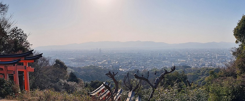 Panorama from our highest point back over Kyoto
Photographer;&nbsp;Jim
2024-03-16&nbsp;16.25.21;&nbsp;Metadata time: '2024 Mar 16 20:25'
Original size:&nbsp;4,944 x 2,054; 1,485 kB;&nbsp;stitch
Filename: 2024-03-16 16.25.21 S21FE+ Jim - panorama from our highest point back over Kyoto_stitch.jpg