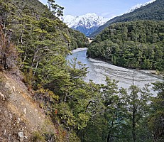 First view of the Huxley Valley and swing bridge
Photographer;&nbsp;Simon
2024-09-29&nbsp;11.58.16;&nbsp;Metadata time: '2024 Sept 29 11:58'
Original size:&nbsp;10,347 x 8,941; 22,360 kB;&nbsp;stitch
Filename: 2024-09-29 11.58.16 S20+ Simon - first view of the Huxley Valley and swing bridge_stitch.jpg