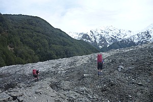 Simon and Brian crossing the avalanche debris
Photographer;&nbsp;Philip
2024-09-29&nbsp;14.29.17;&nbsp;Metadata time: '2024 Sept 29 14:29'
Original size:&nbsp;4,320 x 2,880; 5,195 kB
Filename: 2024-09-29 14.29.17 P1070569 Philip - Simon and Brian crossing the avalanche debris.jpeg