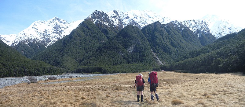 Simon and Brian in sight of Huxley Forks Hut
Photographer;&nbsp;Philip
2024-09-29&nbsp;14.58.26;&nbsp;Metadata time: '2024 Sept 29 14:58'
Original size:&nbsp;6,336 x 2,781; 6,135 kB;&nbsp;stitch
Filename: 2024-09-29 14.58.26 P1070575 Philip - Simon and Brian in sight of Huxley Forks Hut_stitch.jpg