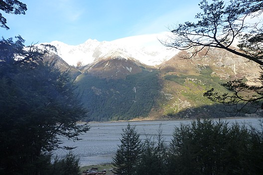 Evening view across the Hoplins
Photographer;&nbsp;Philip
2024-10-01&nbsp;18.01.55;&nbsp;Metadata time: '2024 Oct 01 18:01'
Original size:&nbsp;4,320 x 2,880; 5,063 kB
Filename: 2024-10-01 18.01.55 P1070627 Philip - evening view across the Hoplins.jpeg