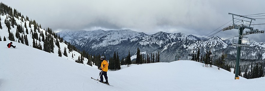 2025-02-25 15.09.34 S20+ Simon - Nick at the top of Forest Queen Express_stitch.jpg: 15288x5255, 10703k (2025 Apr 15 17:30)