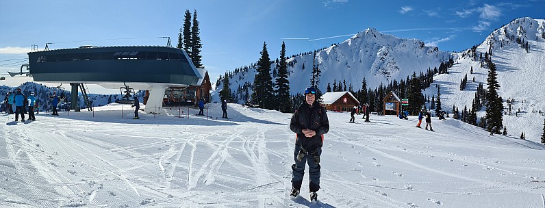 2025-02-26 09.45.22 S20+ Simon - At the top of Forest Queen_cr_stitch.jpg: 11399x4355, 7108k (2025 Apr 16 11:32)