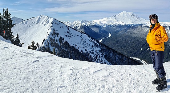 2025-02-26 10.19.55 S20+ Simon - Nick on Crystal Mountain North, Mt Ranier_stitch.jpg: 12096x6657, 8450k (2025 Apr 19 14:38)