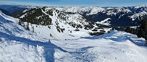 View into Powder Bowl from Crystal Mountain
Photographer;&nbsp;Simon
2025-02-27&nbsp;13.15.14;&nbsp;Metadata time: '2025 Feb 27 13:15'
Original size:&nbsp;17,032 x 7,202; 22,729 kB;&nbsp;stitch
Filename: 2025-02-27 13.15.14 S20+ Simon - view into Powder Bowl from Crystal Mountain_stitch.jpg