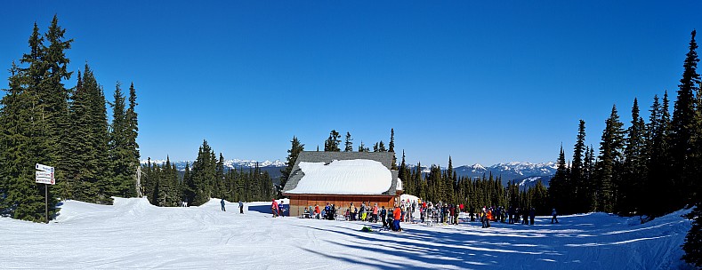 Arriving at High Camp Lodge
Photographer;&nbsp;Simon
2025-03-01&nbsp;10.14.06;&nbsp;Metadata time: '2025 Mar 01 10:14'
Original size:&nbsp;12,613 x 4,859; 8,638 kB;&nbsp;stitch
Filename: 2025-03-01 10.14.06 Simon - arriving at High Camp Lodge_stitch.jpg