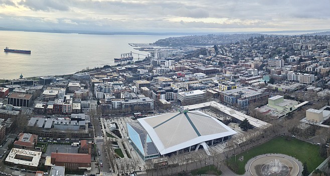 Space Needle view
Photographer;&nbsp;Simon
2025-03-02&nbsp;15.55.39;&nbsp;Metadata time: '2025 Mar 02 15:55'
Original size:&nbsp;11,018 x 5,890; 7,111 kB;&nbsp;stitch
Filename: 2025-03-02 15.55.39 S20+ Simon - Space Needle view_stitch.jpg