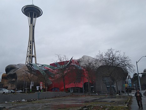 Mo POP and the Space Needle
Photographer;&nbsp;Nick
2025-03-04&nbsp;11.52.10;&nbsp;Metadata time: '2025 Mar 04 11:52'
Original size:&nbsp;4,103 x 3,090; 5,470 kB;&nbsp;cr
Filename: 2025-03-04 11.52.10 Nick - MoPOP and the Space Needle_cr.jpg