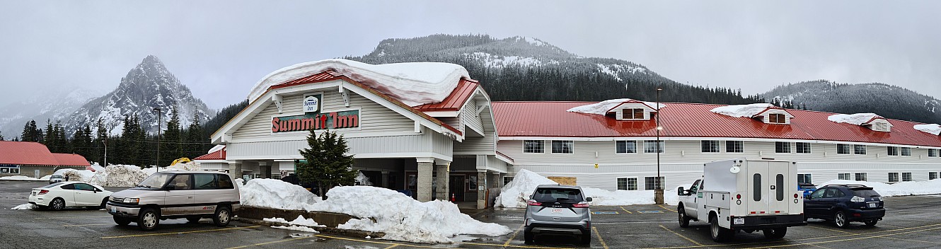 Summit Inn
Photo: Simon
2025-03-04 16.03.53; '2025 Mar 04 16:03'
Original size: 17,831 x 4,719; 11,853 kB; stitch
2025-03-04 16.03.53 S20+ Simon - Summit Inn_stitch.jpg