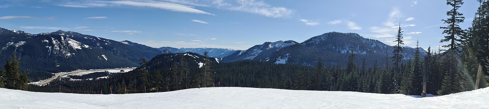 View from the top of Silver Fir
Photographer;&nbsp;Simon
2025-03-07&nbsp;13.14.41;&nbsp;Metadata time: '2025 Mar 07 13:14'
Original size:&nbsp;18,003 x 4,017; 6,782 kB;&nbsp;stitch
Filename: 2025-03-07 13.14.41 S20+ Simon - view from the top of Silver Fir_stitch.jpg