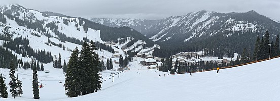 Nick on Lower Showcase
Photographer;&nbsp;Simon
2025-03-08&nbsp;10.48.38;&nbsp;Metadata time: '2025 Mar 08 10:48'
Original size:&nbsp;17,390 x 6,305; 11,567 kB;&nbsp;stitch
Filename: 2025-03-08 10.48.38 S20+ Simon - Nick on Lower Showcase_stitch.jpg