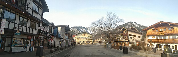 Front St, Leavenworth panorama
Photographer;&nbsp;Nick
2025-03-10&nbsp;09.05.20;&nbsp;Metadata time: '2025 Mar 10 09:05'
Original size:&nbsp;6,171 x 1,975; 3,873 kB;&nbsp;cr
Filename: 2025-03-10 09.05.20 IMG Nick - Front St, Leavenworth panorama_cr.jpg