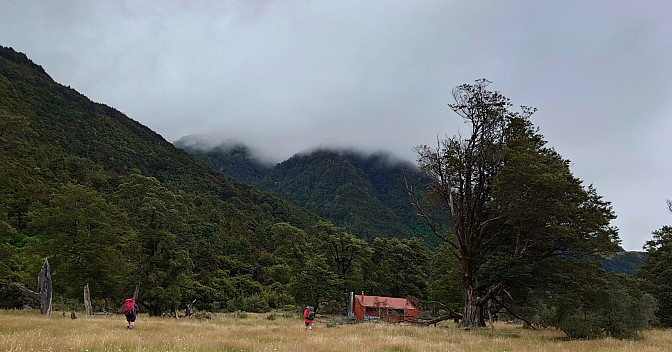 Arriving at Manuel's Hut
Photographer;&nbsp;Simon
2026-03-02&nbsp;13.44.52615;&nbsp;Metadata time: '2026 Mar 02 13:44'
Original size:&nbsp;8,000 x 4,191; 7,247 kB;&nbsp;cr
Filename: 2026-03-02 13.44.52615 Xpr1VII Simon - arriving at Manuel's Hut_cr.jpg