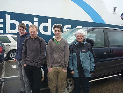 2014-04-17 09.05.42 P1000492 Simon - waiting for Bluebridge Kevin Matt Adrian Anne.jpeg: 4000x3000, 4308k (2014 May 07 19:53) 2014-04-17 09.05.42 P1000492 Simon - waiting for Bluebridge Kevin Matt Adrian Anne.jpeg: 4000x3000, 4308k (2014 May 07 19:53)
