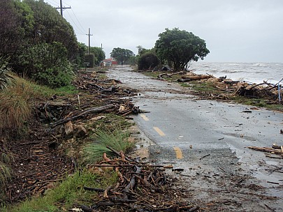 2014-04-18 10.54.13 P4180206 Adrian - Adrian - Beach Road  Collingwood strom debris.jpeg: 3072x2304, 3396k (2014 May 07 19:56) 2014-04-18 10.54.13 P4180206 Adrian - Adrian - Beach Road  Collingwood strom debris.jpeg: 3072x2304, 3396k (2014 May 07 19:56)