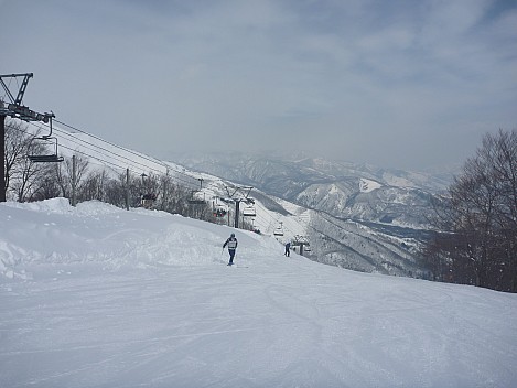 Jim at top of Route  1
Photographer;&nbsp;Simon
2015-02-11&nbsp;10.40.03;&nbsp;Metadata time: '2015 Feb 11 14:40'
Original size:&nbsp;4,000 x 3,000; 4,614 kB
Filename: 2015-02-11 10.40.03 P1010428 Simon - Jim at top of Route 1.jpeg