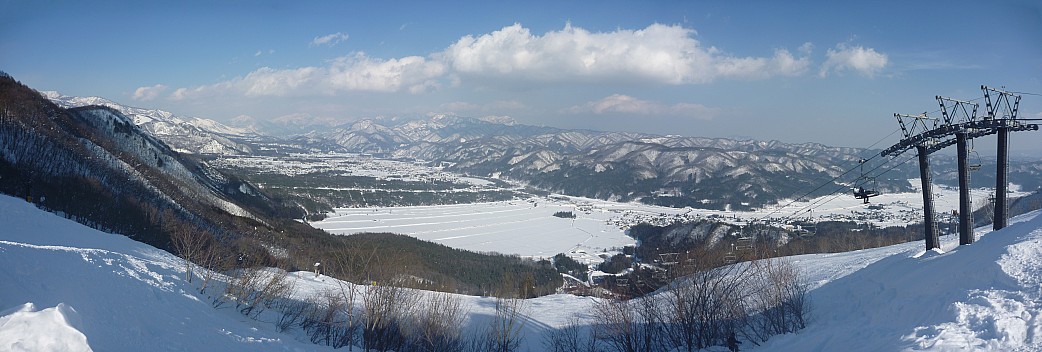 Cosmo Four view
Photographer;&nbsp;Simon
2015-02-11&nbsp;14.53.00;&nbsp;Metadata time: '2015 Feb 11 18:53'
Original size:&nbsp;8,784 x 2,968; 4,745 kB;&nbsp;stitch
Filename: 2015-02-11 14.53.00 Panorama Simon - Cosmo Four view_stitch.jpg