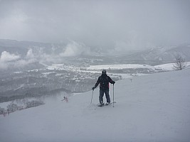 On Sky View slope
Photographer;&nbsp;Simon
2015-02-14&nbsp;09.15.28;&nbsp;Metadata time: '2015 Feb 14 09:15'
Original size:&nbsp;4,000 x 3,000; 3,781 kB
Filename: 2015-02-14 09.15.28 P1010543 Simon - on Sky View slope.jpeg