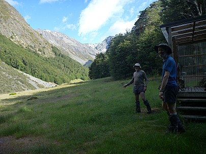 Top Dingle Hut morning
Photo: Philip
2016-01-08 08.45.32; '2016 Jan 08 08:45'
Original size: 4,320 x 3,240; 5,552 kB
2016-01-08 08.45.32 P1040133 Philip - Top Dingle Hut morning.jpeg