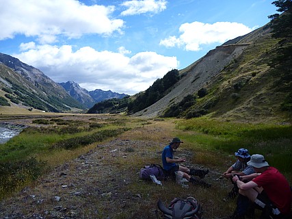 Rest Stop And View Upstream
Photographer;&nbsp;Philip
2016-01-08&nbsp;10.16.18;&nbsp;Metadata time: '2016 Jan 08 10:16'
Original size:&nbsp;4,320 x 3,240; 5,318 kB
Filename: 2016-01-08 10.16.18 P1040138 Philip - rest stop and view upstream.jpeg