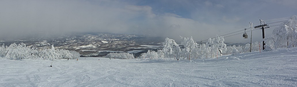 View down Steamboat B course panorama
Photo: Simon
2016-02-27 13.48.53; '2016 Feb 27 13:48'
Original size: 2,880 x 848; 1,200 kB