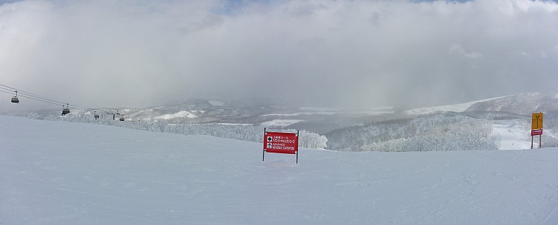 View to Heavenly
Photographer;&nbsp;Simon
2016-02-27&nbsp;12.50.20;&nbsp;Metadata time: '2016 Feb 27 12:50'
Original size:&nbsp;7,742 x 3,120; 18,390 kB;&nbsp;stitch
Filename: 2016-02-27 12.50.20 Panorama Simon - view to Heavenly_stitch.jpg