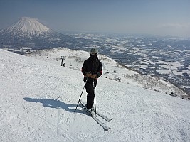 Skiing Niseko