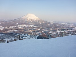 Skiing Niseko
