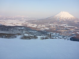 Skiing Niseko
