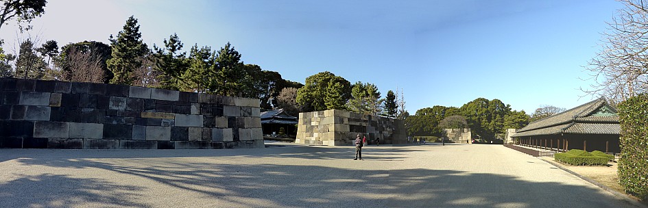 2016-03-01 15.06.48 Panorama Simon - Imperial Gardens_stitch.jpg: 9543x3071, 27093k (2016 Jun 21 22:35)
