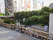 Small garden in Akihabara
Photo: Anne
2017-01-12 10.43.52; '2017 Jan 12 10:43'
Original size: 4,608 x 3,456; 6,660 kB
2017-01-12 10.43.52 IMG_8332 Anne - small garden in Akihabara.jpeg