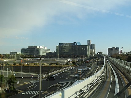 View from Yurikamome train
Photographer;&nbsp;Anne
2017-01-13&nbsp;15.00.41;&nbsp;Metadata time: '2017 Jan 13 15:00'
Original size:&nbsp;4,608 x 3,456; 4,585 kB
Filename: 2017-01-13 15.00.41 IMG_8453 Anne - view from Yurikamome train.jpeg