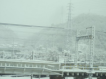 Snowy View From Train
Photographer;&nbsp;Anne
2017-01-23&nbsp;11.02.31;&nbsp;Metadata time: '2017 Jan 23 11:02'
Original size:&nbsp;4,608 x 3,456; 5,268 kB
Filename: 2017-01-23 11.02.31 IMG_9309 Anne - snowy view from train.jpeg