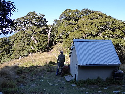 Mt Sunday Biv
Photographer;&nbsp;Brian
2017-12-02&nbsp;16.38.11;&nbsp;Metadata time: '2017 Dec 02 16:38'
Original size:&nbsp;4,000 x 3,000; 5,180 kB
Filename: 2017-12-02 16.38.11 P1010051 Brian - Mt Sunday Biv.jpeg