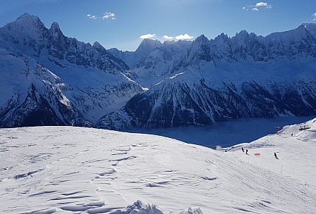 View from l'Index
Photographer;&nbsp;Jim
2018-01-27&nbsp;10.37.18;&nbsp;Metadata time: '2018 Jan 27 10:37'
Original size:&nbsp;4,032 x 2,727; 4,043 kB;&nbsp;cr
Filename: 2018-01-27 10.37.18 Jim - view from l'Index_cr.jpg