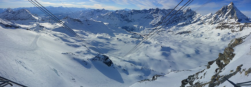 View down from Testa Griglia
Photographer;&nbsp;Simon
2018-01-30&nbsp;15.28.49;&nbsp;Metadata time: '2018 Jan 30 15:28'
Original size:&nbsp;10,277 x 3,591; 33,538 kB;&nbsp;stitch
Filename: 2018-01-30 15.28.49 Panorama Simon - view down from Testa Griglia_stitch.jpg