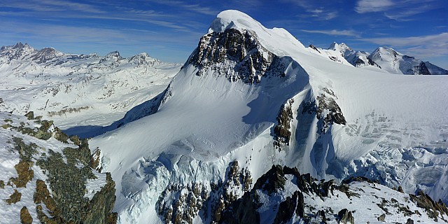 Breithorn from Klein Matterhorn
Photographer;&nbsp;Simon
2018-01-30&nbsp;14.14.23;&nbsp;Metadata time: '2018 Jan 30 14:14'
Original size:&nbsp;7,074 x 3,538; 23,694 kB;&nbsp;stitch
Filename: 2018-01-30 14.14.23 Panorama Simon - Breithorn from Klein Matterhorn_stitch.jpg